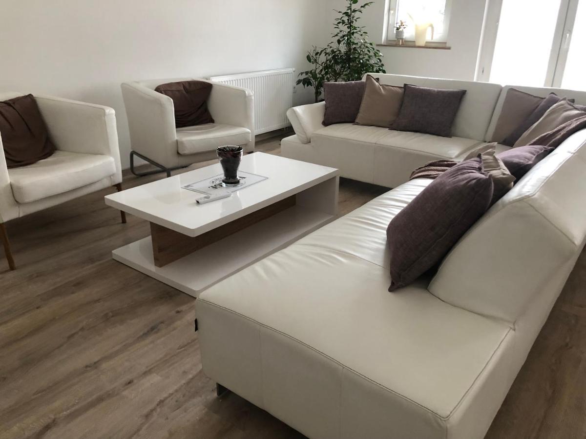 Garden House Lejlighed Kranj Eksteriør billede