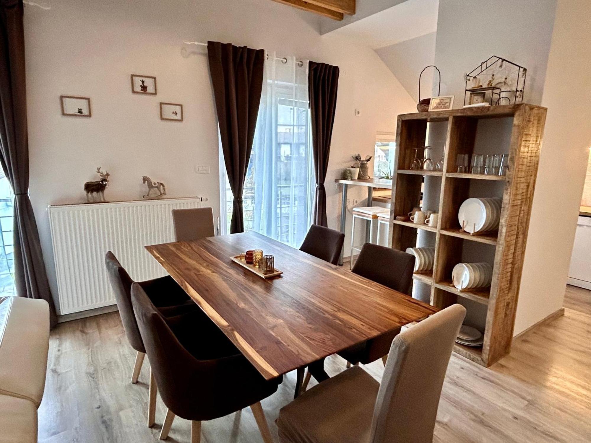 Garden House Lejlighed Kranj Eksteriør billede
